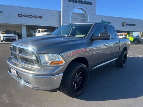Used 2011 RAM 1500 Classic SLT w/ Luxury Group AWD/4WD image 5