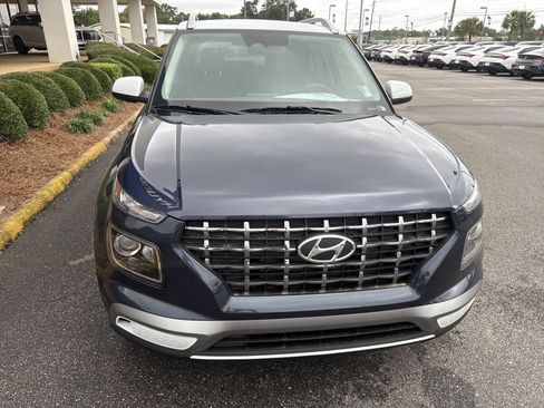 New 2026 Hyundai Venue SEL FWD image 6