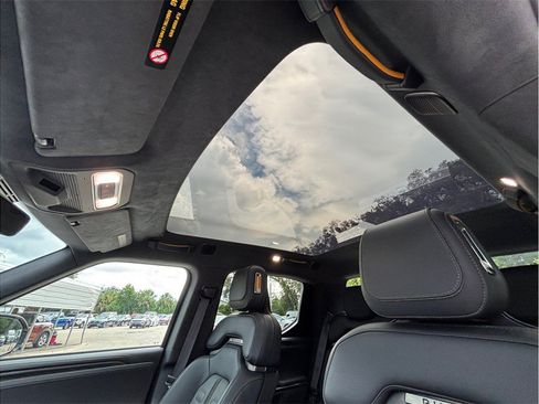 Used 2022 Rivian R1T Adventure AWD/4WD image 34