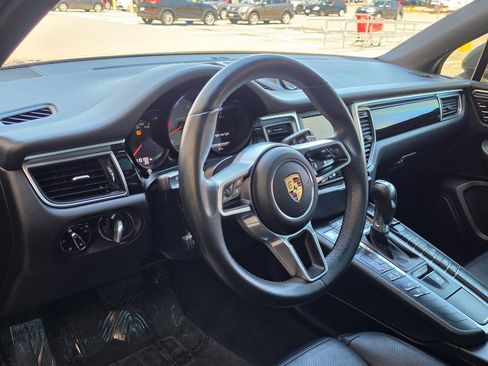 Used 2016 Porsche Macan S AWD/4WD image 10