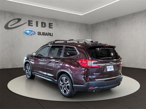 Used 2024 Subaru Ascent Touring image 3