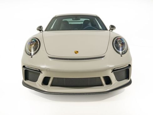 Used 2018 Porsche 911 GT3 RWD image 6