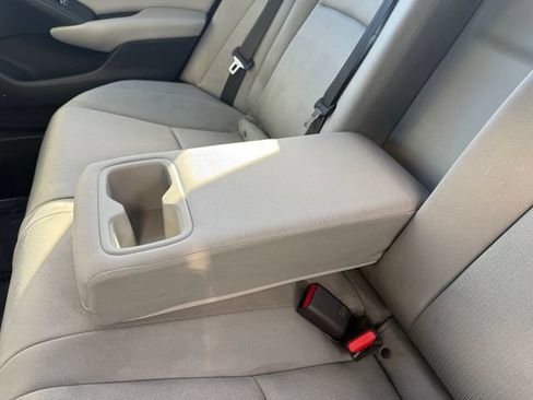 Used 2019 Honda Accord LX image 30