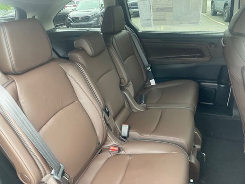 New 2026 Honda Odyssey Touring image 34