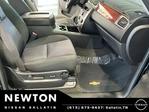 Used 2013 Chevrolet Avalanche LS w/ All-Star Edition RWD image 14