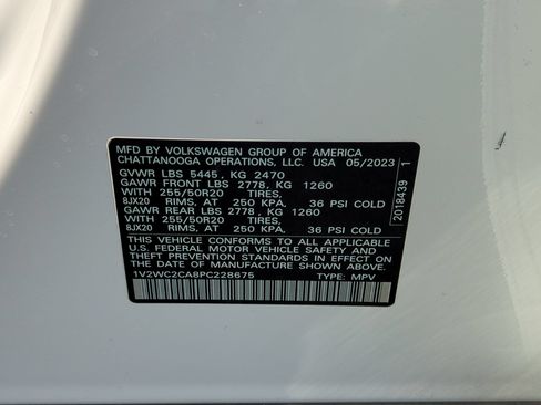 Used 2023 Volkswagen Atlas Cross Sport SE FWD image 32