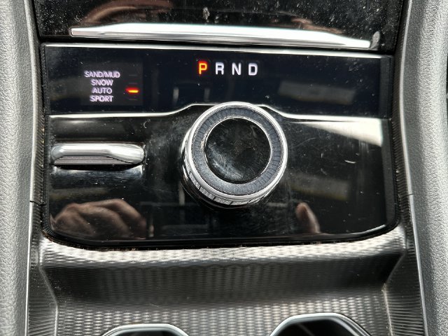 Used 2024 Jeep Grand Cherokee Limited AWD/4WD image 25