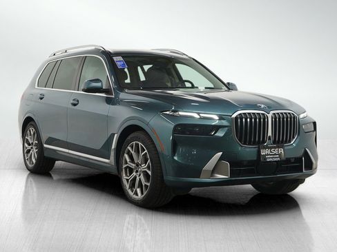 Used 2023 BMW X7 xDrive40i image 7