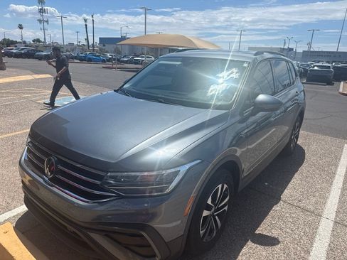 Used 2024 Volkswagen Tiguan S FWD image 12