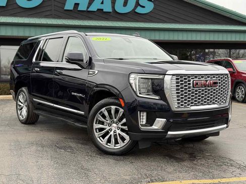 Used 2021 GMC Yukon XL Denali RWD image 2