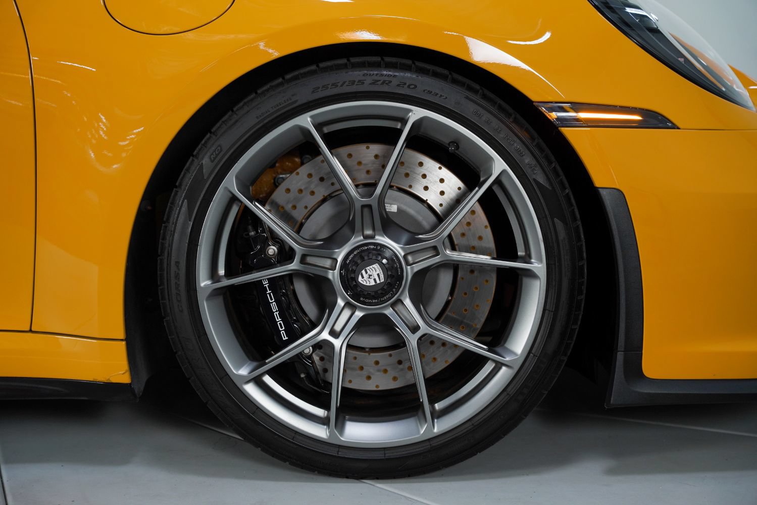 Used 2022 Porsche 911 GT3 RWD image 26