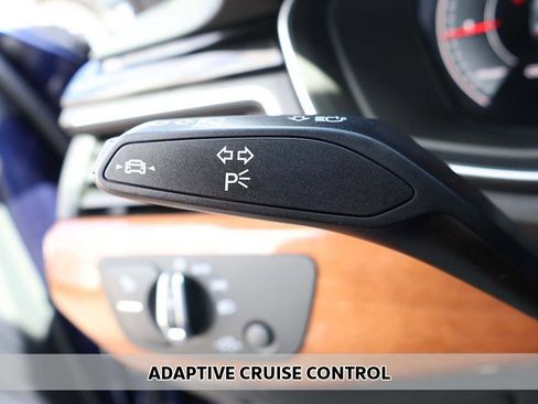 Used 2022 Audi A4 2.0T Premium Plus w/ Premium Plus Package image 5