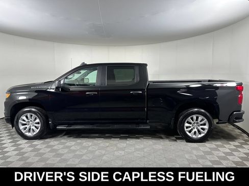 Used 2025 Chevrolet Silverado 1500 Custom AWD/4WD image 3