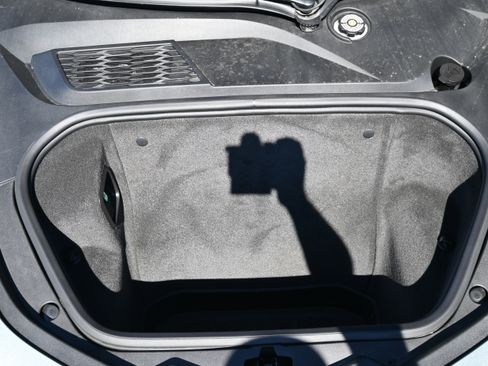 Used 2024 Chevrolet Corvette Stingray Preferred Conv w/ Z51 Performance Package image 37