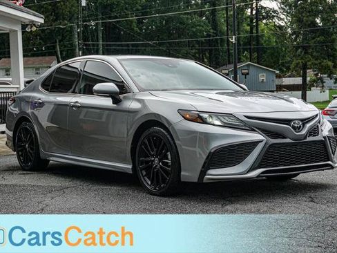 Used 2023 Toyota Camry XSE FWD image 10