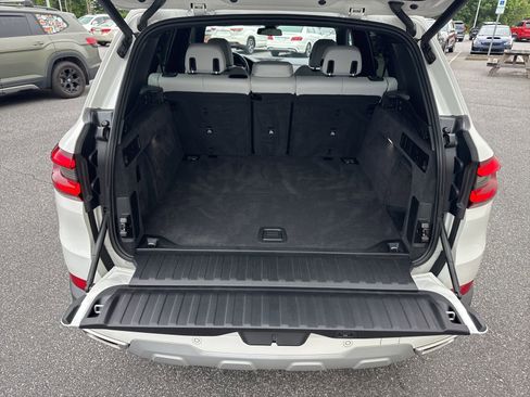 Used 2023 BMW X5 xDrive40i w/ Premium Package AWD/4WD image 12