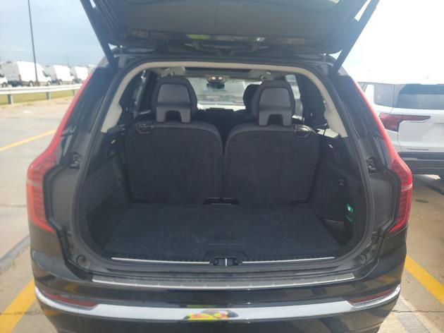 Used 2026 Volvo XC90 B6 Plus AWD/4WD image 10