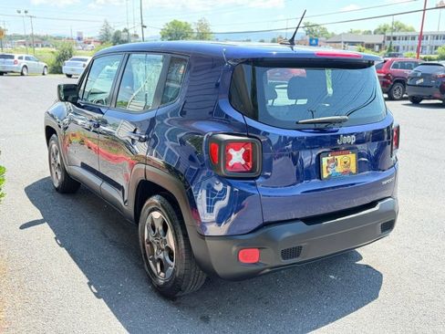 Used 2016 Jeep Renegade Sport w/ Power & Air Group FWD image 8