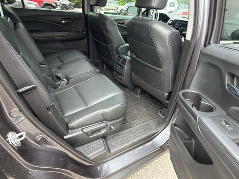 Used 2021 Honda Pilot Touring image 23