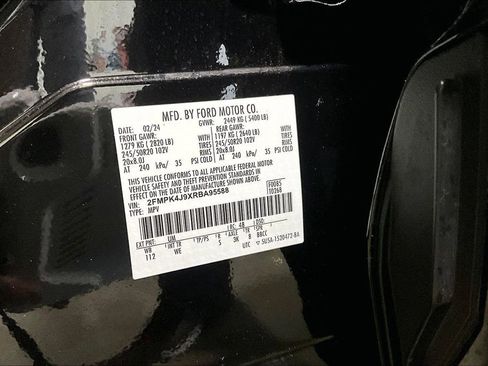 Used 2024 Ford Edge ST-Line AWD/4WD image 32