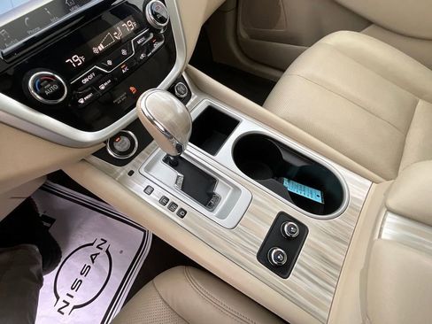 Certified 2018 Nissan Murano Platinum w/ Cargo Package image 51