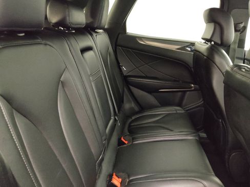 Used 2015 Lincoln MKC FWD image 19