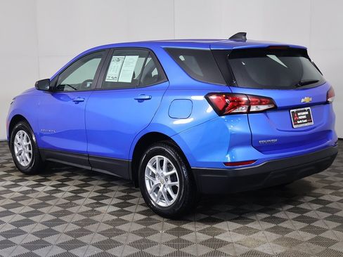 Used 2024 Chevrolet Equinox LS image 7