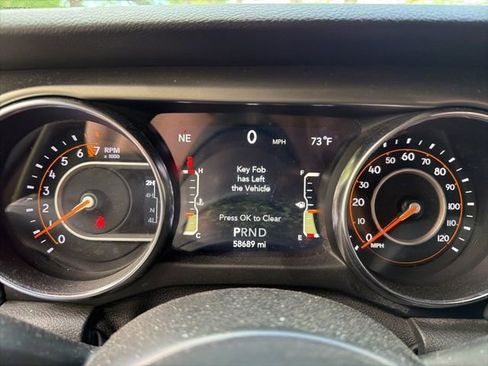 Used 2021 Jeep Wrangler Sport AWD/4WD image 14