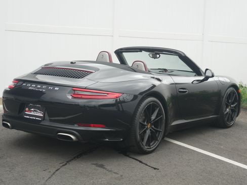 Used 2017 Porsche 911 Carrera RWD image 5