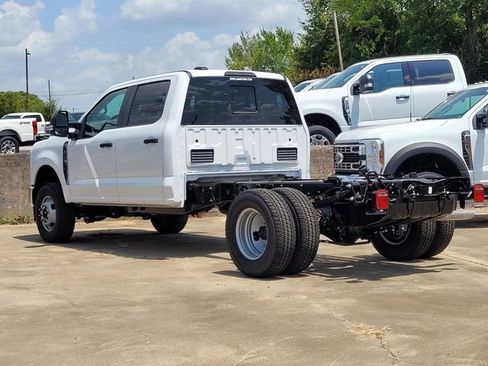 New 2026 Ford F350 XL w/ XL Chrome Package AWD/4WD image 3