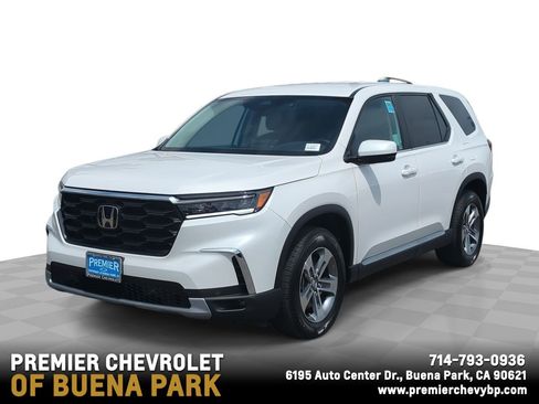 Used 2025 Honda Pilot EX-L image 1