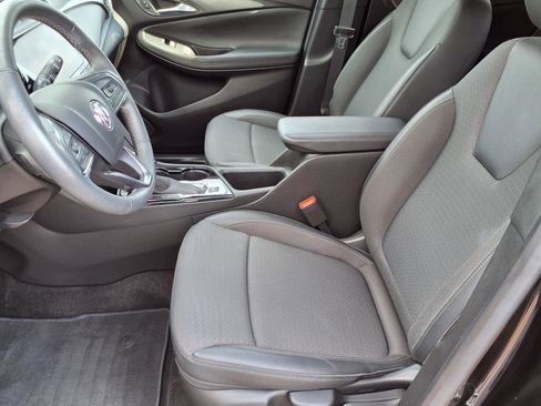 Certified 2023 Buick Encore GX Preferred image 5