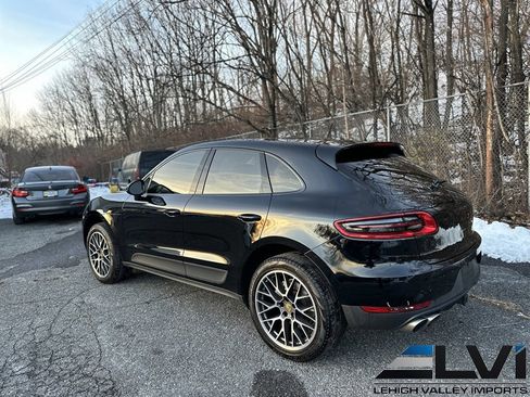 Used 2016 Porsche Macan S image 14