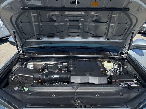 Used 2014 Toyota 4Runner Trail image 22