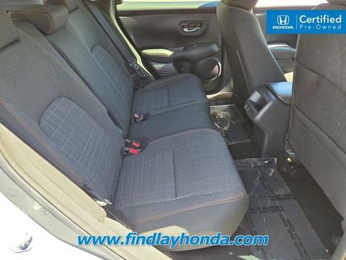 Certified 2025 Honda HR-V Sport image 19