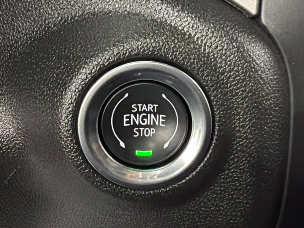 Used 2025 Chevrolet Silverado 1500 Custom RWD image 30