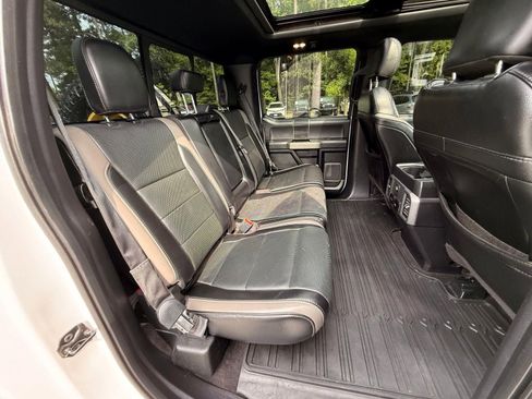 Used 2018 Ford F150 Raptor w/ Equipment Group 802A Luxury AWD/4WD image 27