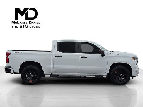 Used 2023 Chevrolet Silverado 1500 RST w/ Redline Edition image 6