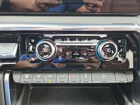 New 2026 GMC Sierra 2500 Denali Ultimate AWD/4WD image 26
