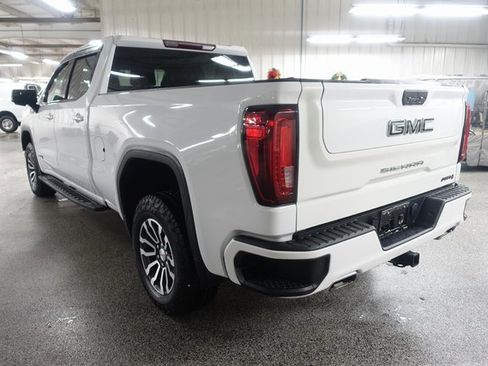Used 2022 GMC Sierra 1500 AT4 image 5