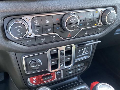 New 2025 Jeep Wrangler Willys image 29