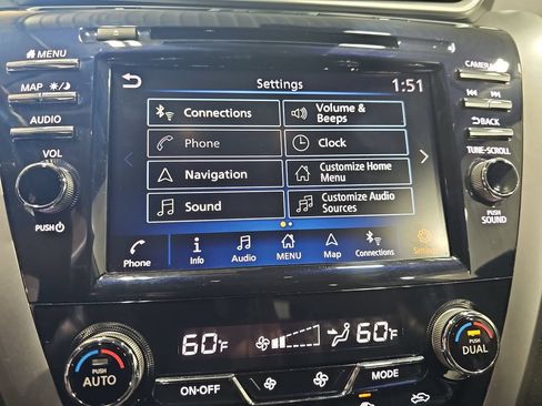 Used 2023 Nissan Murano SL w/ SL Moonroof Package AWD/4WD image 23