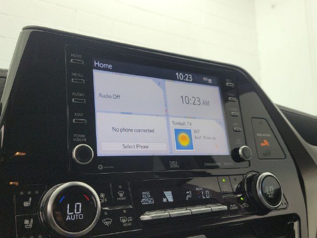 Used 2021 Toyota Highlander Limited FWD image 29