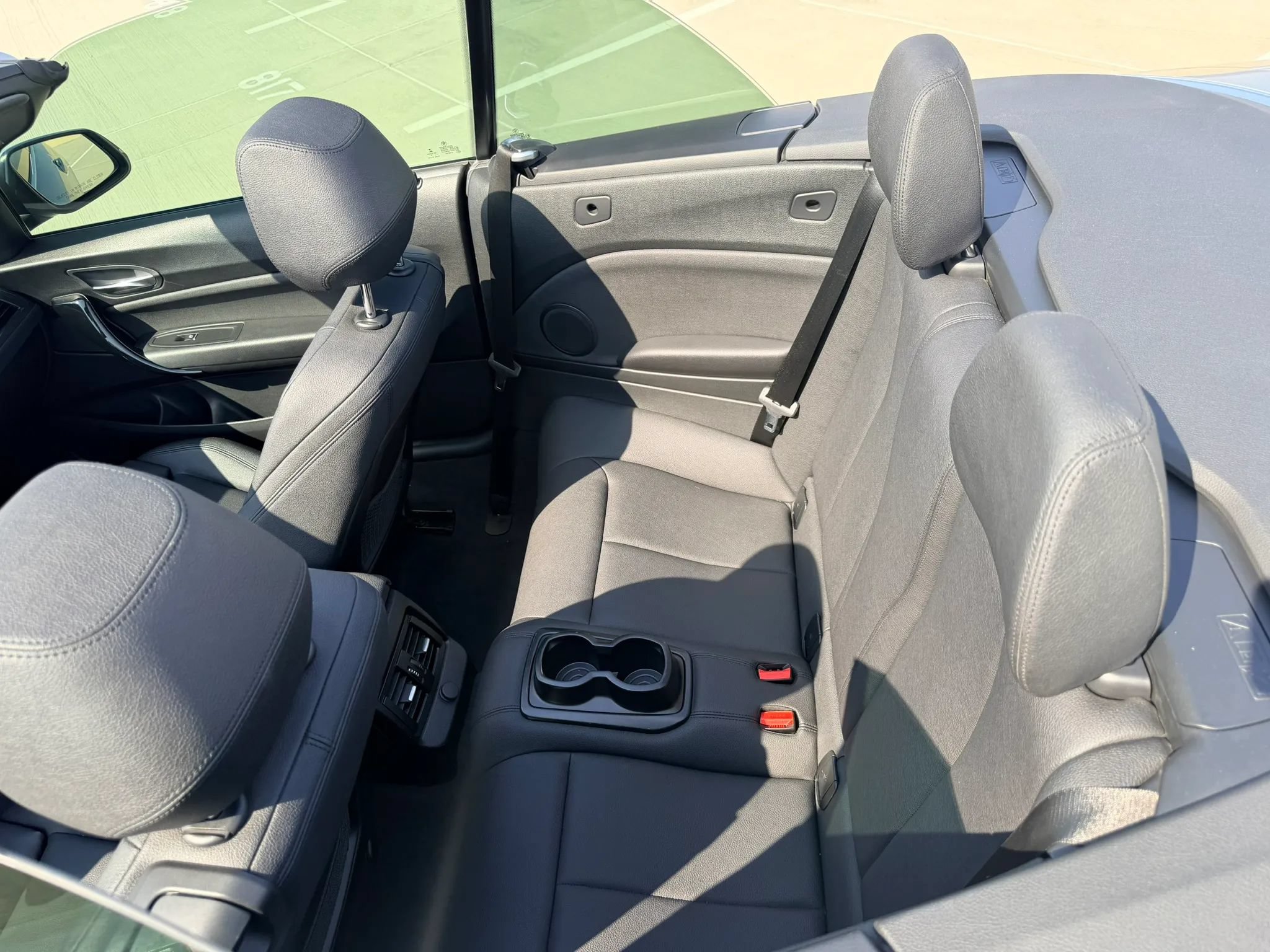 Used 2020 BMW 230i Convertible w/ Convenience Package RWD image 16