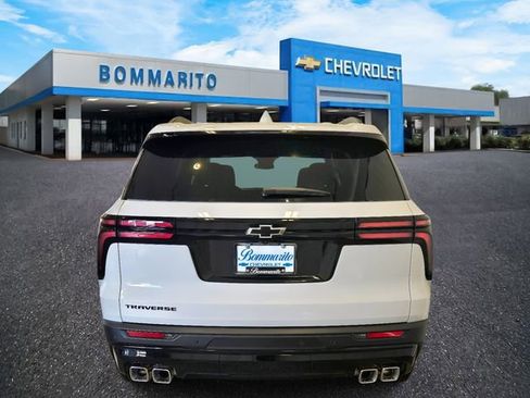 New 2026 Chevrolet Traverse LT image 4