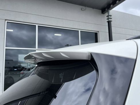 Certified 2025 Mercedes-Benz GLA 250 4MATIC image 60