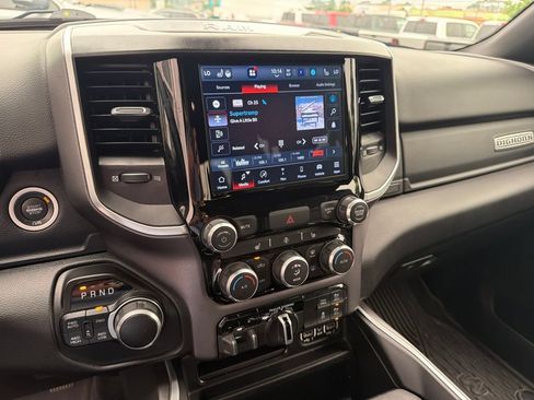 Used 2022 RAM 1500 Big Horn AWD/4WD image 29
