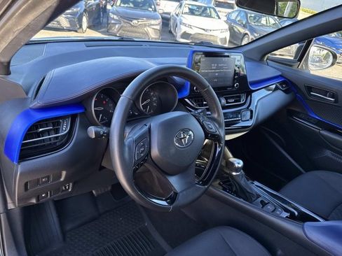 Certified 2022 Toyota C-HR XLE image 11