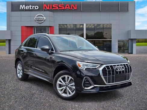 Used 2023 Audi Q3 2.0T Premium Plus w/ Premium Plus Package AWD/4WD image 1