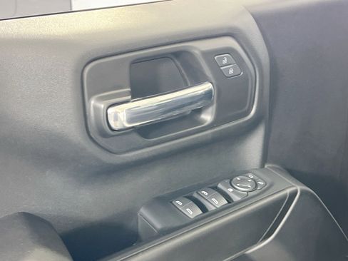 Used 2022 Chevrolet Silverado 1500 Custom w/ Rally Edition image 17